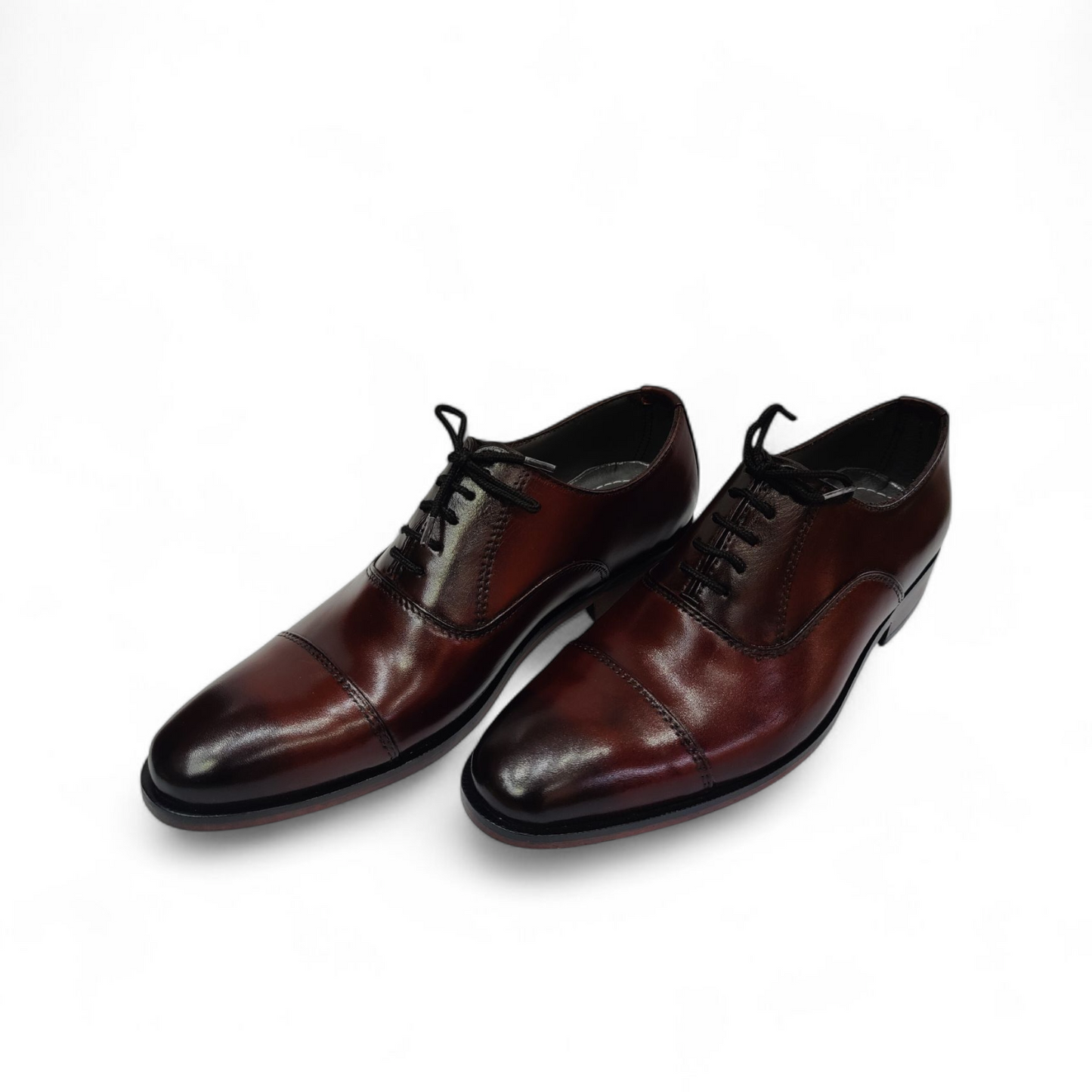 FORMAL LACE-UP
